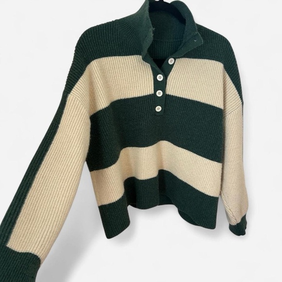 Cider Tops - Preppy Academia Striped Sweater Size M Green Cream Old Money Tennis Core